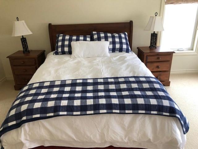 The Thoughtful Dog Bed & Breakfast South Brook Εξωτερικό φωτογραφία